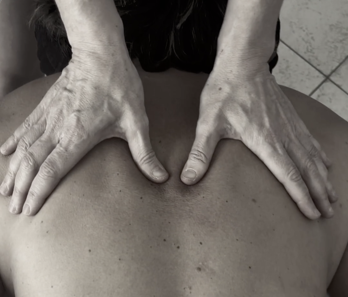 Massage bien-être et musculaire à domicile dans le Var par Stéphanie Miller